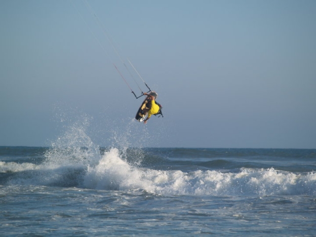 Volando con kitesurf